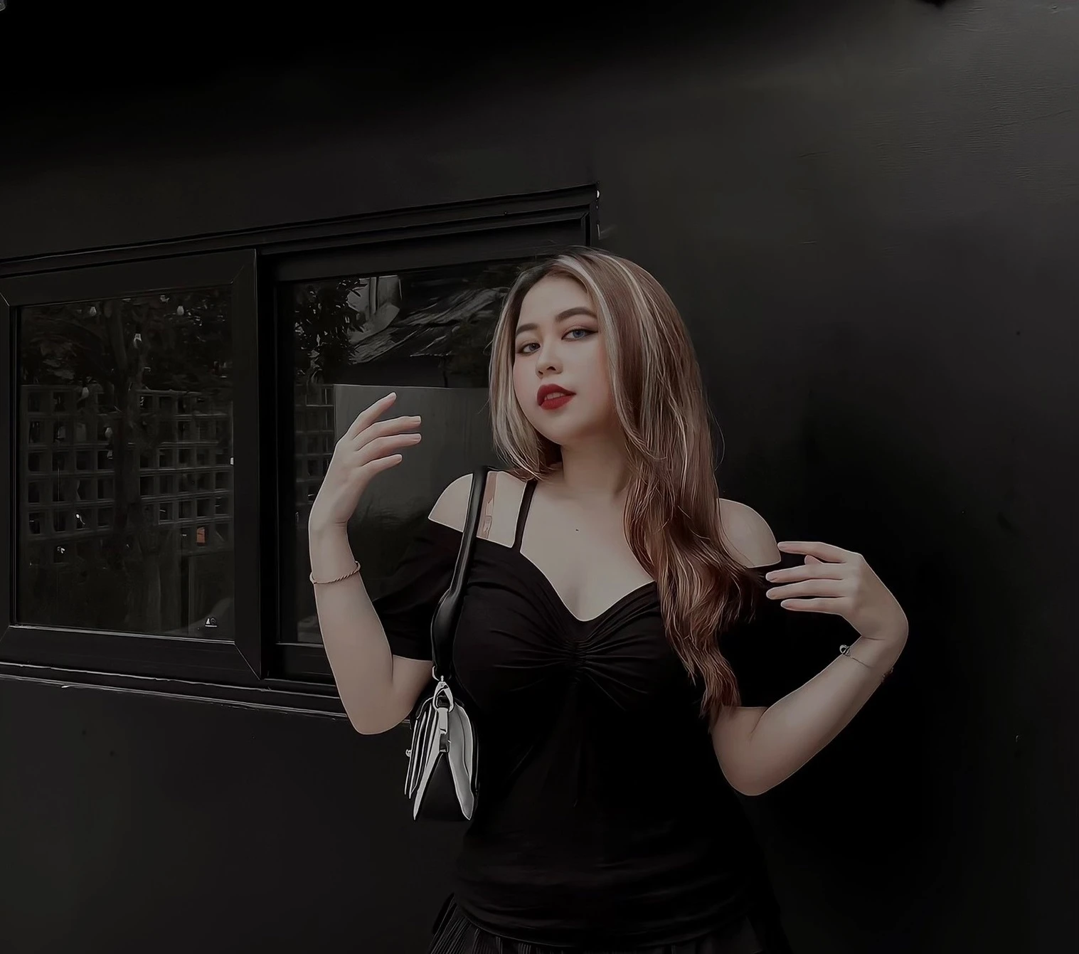 Gái xinh Đà Nẵng body mũm mĩm vẫn có vạn người theo dõi