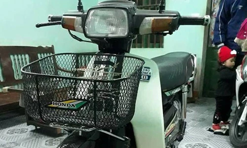 Honda Dream II như mới giá trăm triệu tại Bắc Kạn