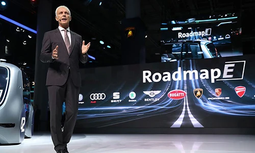 Volkswagen “đặt cược” 34 tỷ Euro vào xe điện, xe tự lái