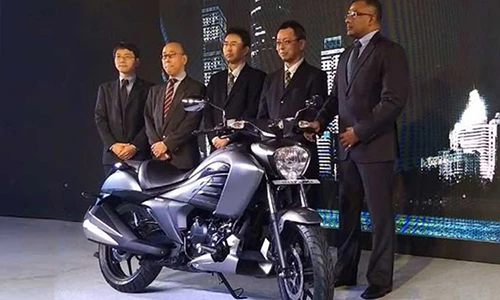 Môtô giá rẻ Suzuki Intruder 150 giá 34 triệu tại Ấn Độ 