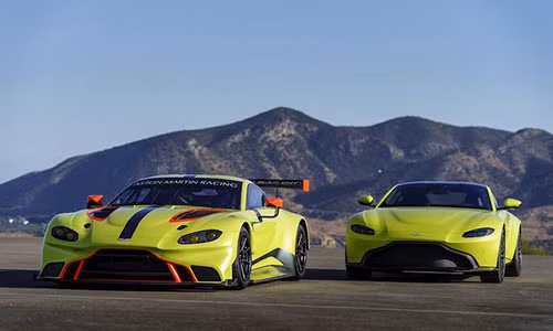 Siêu xe Aston Martin Vantage 2019 phiên bản đua GTE