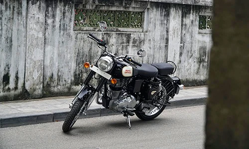Môtô Royal Enfield Classic giá 109 triệu đồng tại Hà Nội