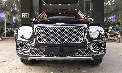 Cận cảnh siêu SUV Bentley Bentayga hơn 20 tỷ tại Hà Nội