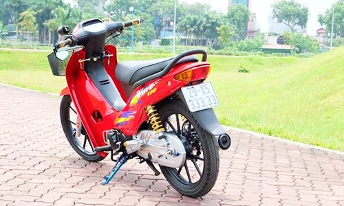 Honda Wave Thái độ kiểng biển "ngũ quý 3" tại Hà thành
