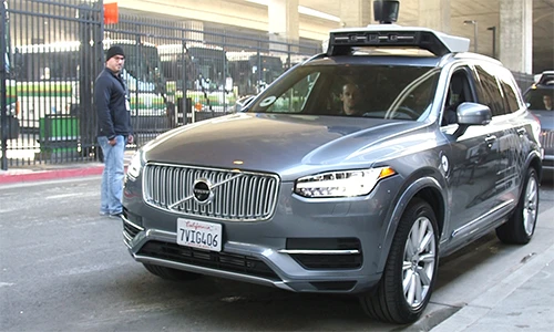 Volvo sẽ cung cấp hàng chục nghìn xe tự lái cho Uber