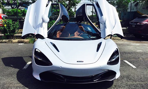 Đại gia Sài Gòn "đập thùng" siêu xe McLaren 720S tiền tỷ