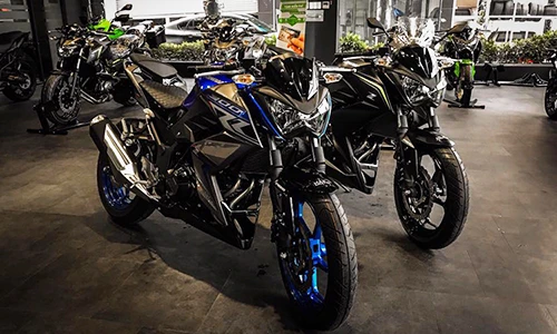 Kawasaki Z300 ABS 2018 về Việt Nam "chốt giá" 129 triệu