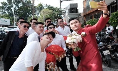 Diễn viên Xuân Phúc khiến dân mạng tiếc hùi hụi khi chính thức cưới vợ