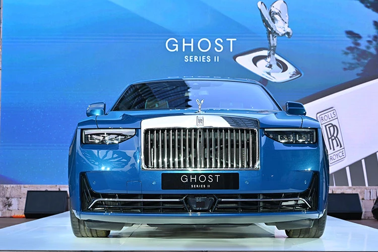 Rolls-Royce Ghost Series II ra mắt đại gia Việt, từ 34,9 tỷ 