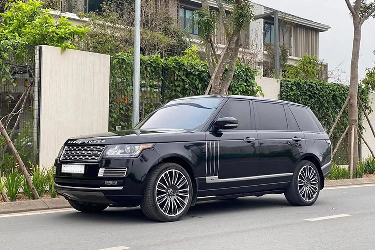 Range Rover “dài ngoằng sang chảnh” rao bán chỉ 2,5 tỷ đồng