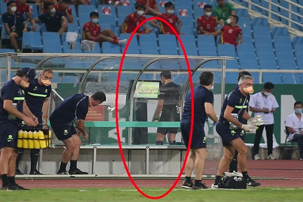 Công nghệ VAR, thứ nhạy cảm nhất của đội tuyển Việt Nam