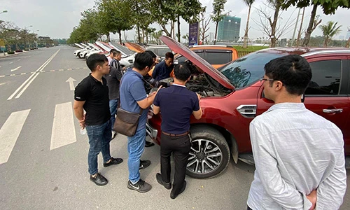 Ranger và Everest bị chảy dầu, Ford Việt Nam nói gì?