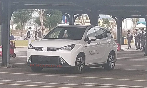 Xe ôtô giá rẻ Vinfast hoàn toàn mới lộ diện tại Việt Nam 