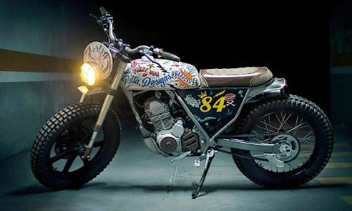 Honda CLR 125 nổi bần bật với phong cách hoài cổ