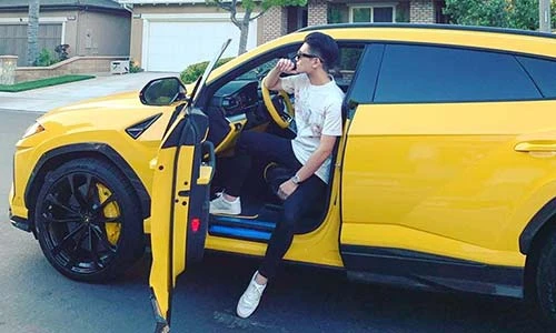 Con trai Bầu Hiển tậu siêu SUV Lamborghini Urus hơn 20 tỷ