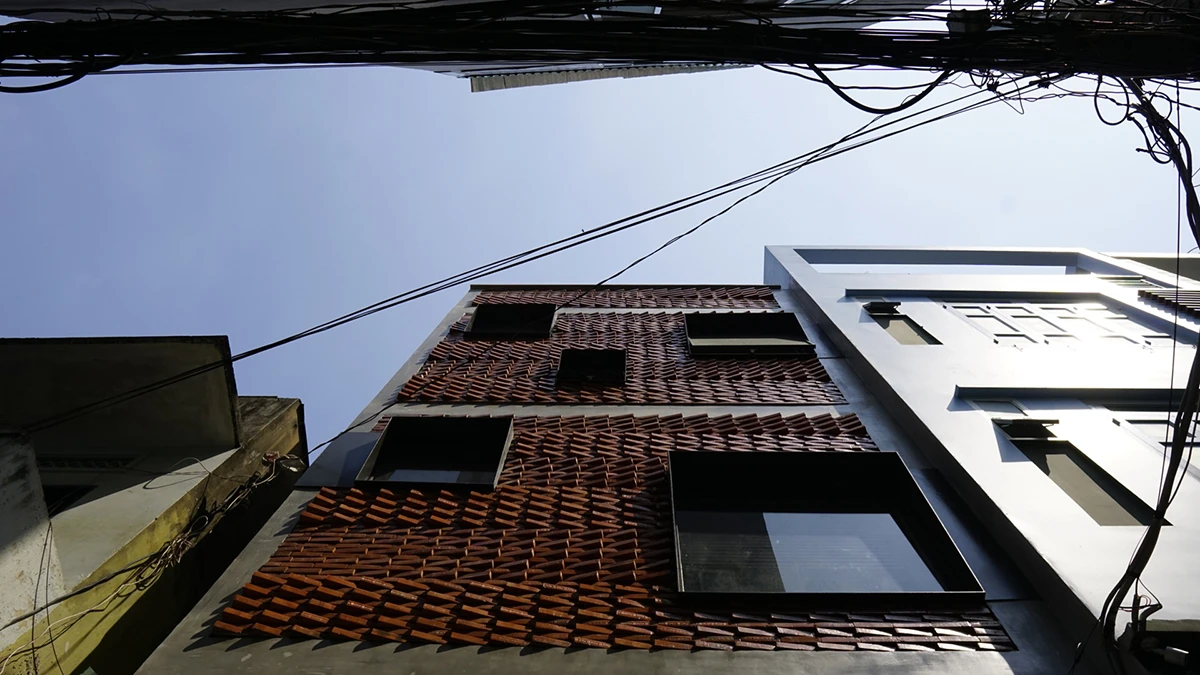 Nhà trong hẻm Sài Gòn chỉ rộng 36m2 nhưng đẹp mê mẩn với thiết kế lạ