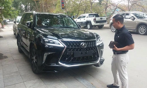 Lexus LX570 Super Sport giá 10 tỷ đồng "làm dâu" Thanh Hoá