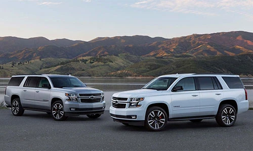 Chevrolet ra mắt SUV "hàng khủng" Suburban RST 2019