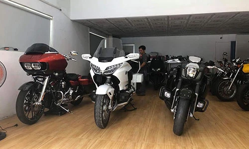 Cận cảnh Honda Gold Wing 2018 tiền tỷ tại Sài Gòn