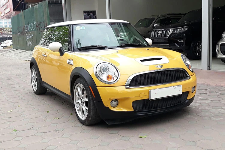 Xe sang MINI Cooper S siêu rẻ chỉ 466 triệu tại Hà Nội