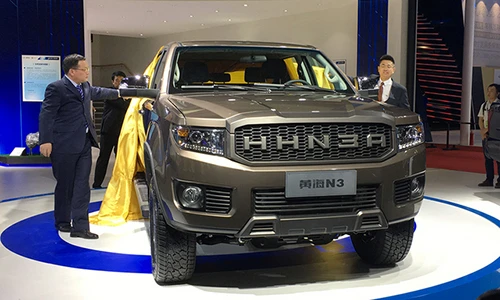 Cận cảnh bán tải "Tàu" Huanghai N3 giá chỉ từ 400 triệu