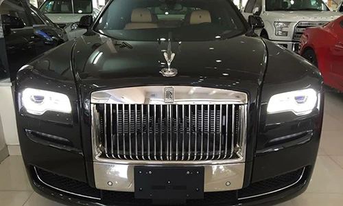 Siêu xe sang Rolls-Royce Ghost II giá 17,5 tỷ ở Sài Gòn
