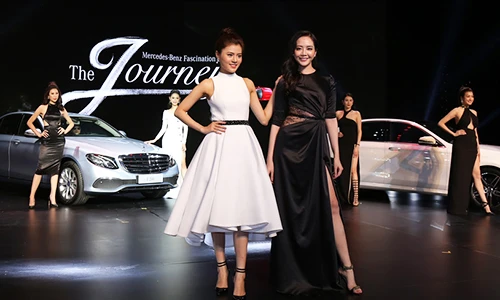 "Bỏng mắt" ngắm chân dài tại Mercedes-Benz Fascination 2017