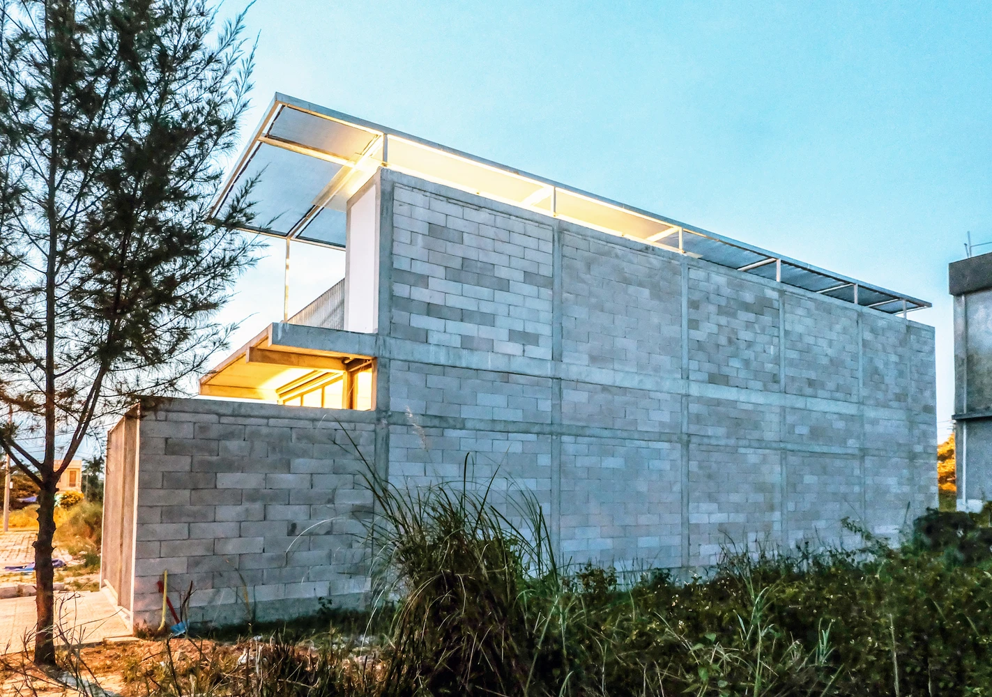 Báo Mỹ hết lời khen nhà ống bê tông cốt thép ở Đà Nẵng 