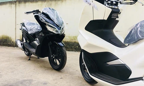 Cận cảnh Honda PCX 150 mới giá 70 triệu tại Việt Nam