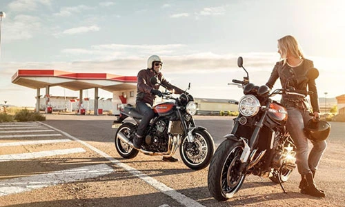 Môtô hoài cổ giá rẻ Kawasaki Z900 RS sắp về Việt Nam