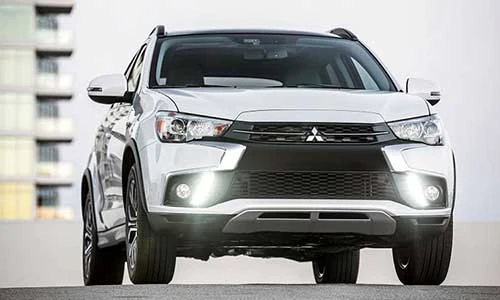 Mitsubishi Xpander giá rẻ về Việt Nam "đấu" Toyota Innova?