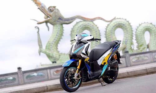 Xe ga Honda SH 150i "độ khủng" của dân chơi Hà thành