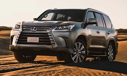 SUV hạng sang Lexus LX570 đại hạ giá tại Malaysia