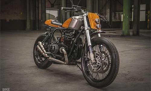 Xe môtô BMW R75 Boxer ốp gỗ "chất nhất quả đất"