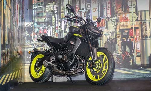 Cận cảnh môtô Yamaha MT-09 2018 giá từ 271 triệu đồng