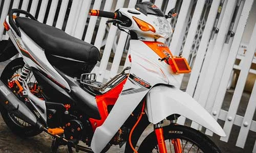 Xe máy Honda Wave độ đồ chơi xịn, siêu chất tại Sài Gòn