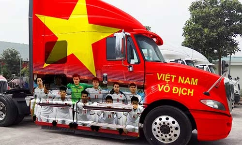 "Soi" dàn xe ôtô độ cổ vũ U23 Việt Nam vô địch