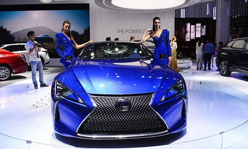 “Hàng nóng” Lexus LC500h tiền tỷ ra mắt tại Việt Nam
