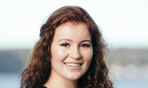 Chân dung nữ tỷ phú trẻ nhất thế giới năm 2017