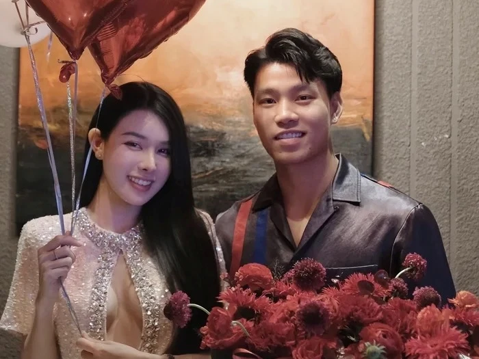 Hot girl phòng gym phản ứng gì khi công khai yêu Vũ Văn Thanh?