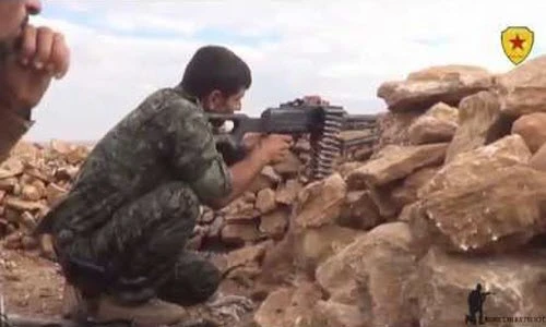 Giao tranh ác liệt giữa lực lượng người Kurd và IS