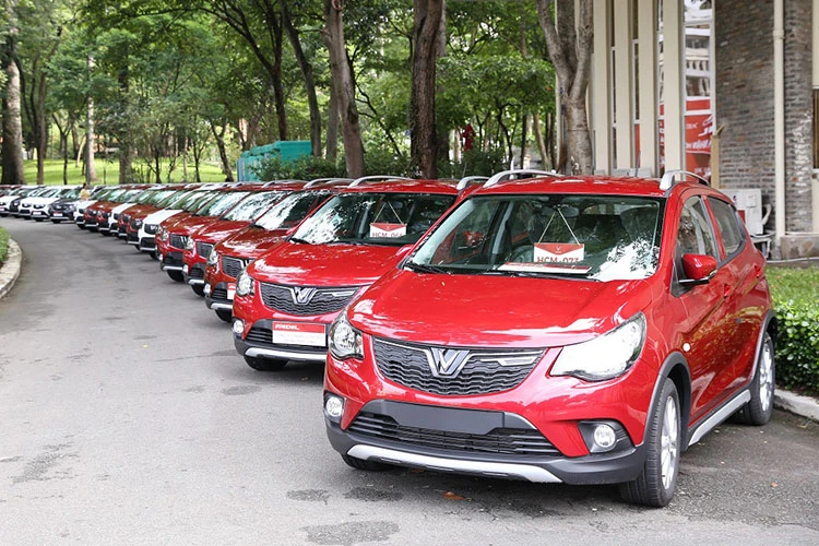 Top ôtô bán chạy nhất Việt Nam - Vinfast Fadil "ông vua doanh số"