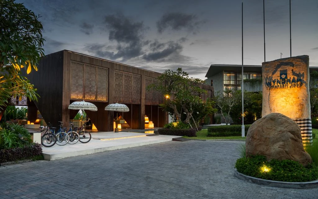 Chờ đối đầu Indonesia, tuyển Việt Nam nghỉ tại khách sạn sang trọng cỡ nào?