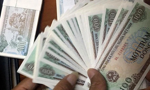 Những lần tiền cũ Việt Nam bị rao bán giá cao "khủng"