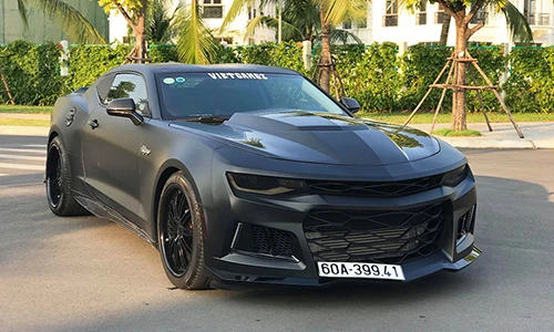 Chevrolet Camaro độ ZL1 giá hơn 2,7 tỷ đồng tại Hà Nội 
