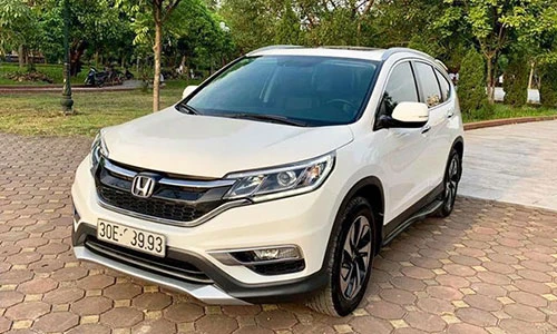 Honda CR-V 5 chỗ đời cũ giá 1,1 tỷ đồng tại Hà Nội