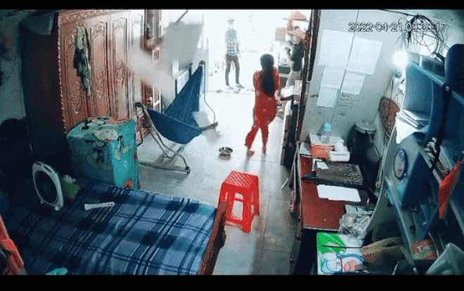 Tam op tran dot ngot roi nhu 'thac do' trung vao nguoi hai con