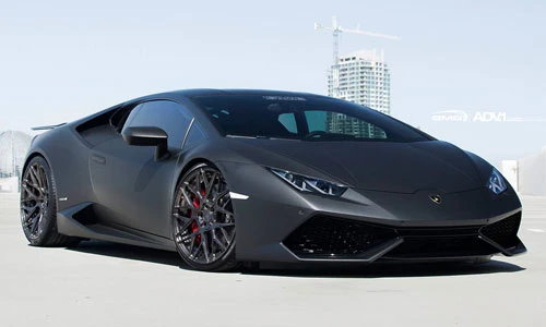 Bản độ Lamborghini Huracan “siêu chất” phiên bản đen mờ