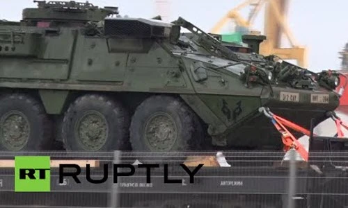 Bằng chứng Quân đội Mỹ đưa nhiều xe thiết giáp tới Baltic