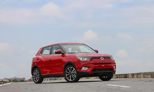 SsangYong Tivoli 2016 "chốt giá sốc" chỉ 630 triệu tại VN
